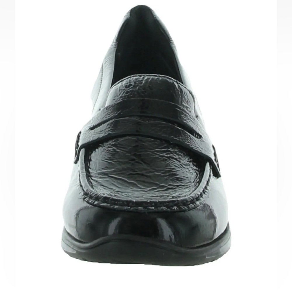 Walking Cradles Womens Dannon Black Penny Loafers 9 Medium